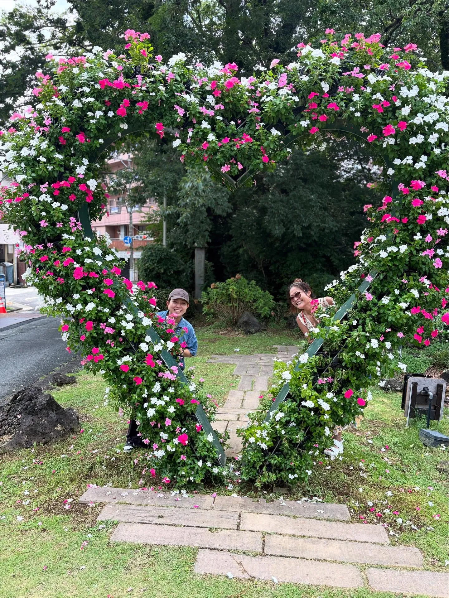 本日19日(火)夏休み中の為バーズお休みです🙇‍♀️